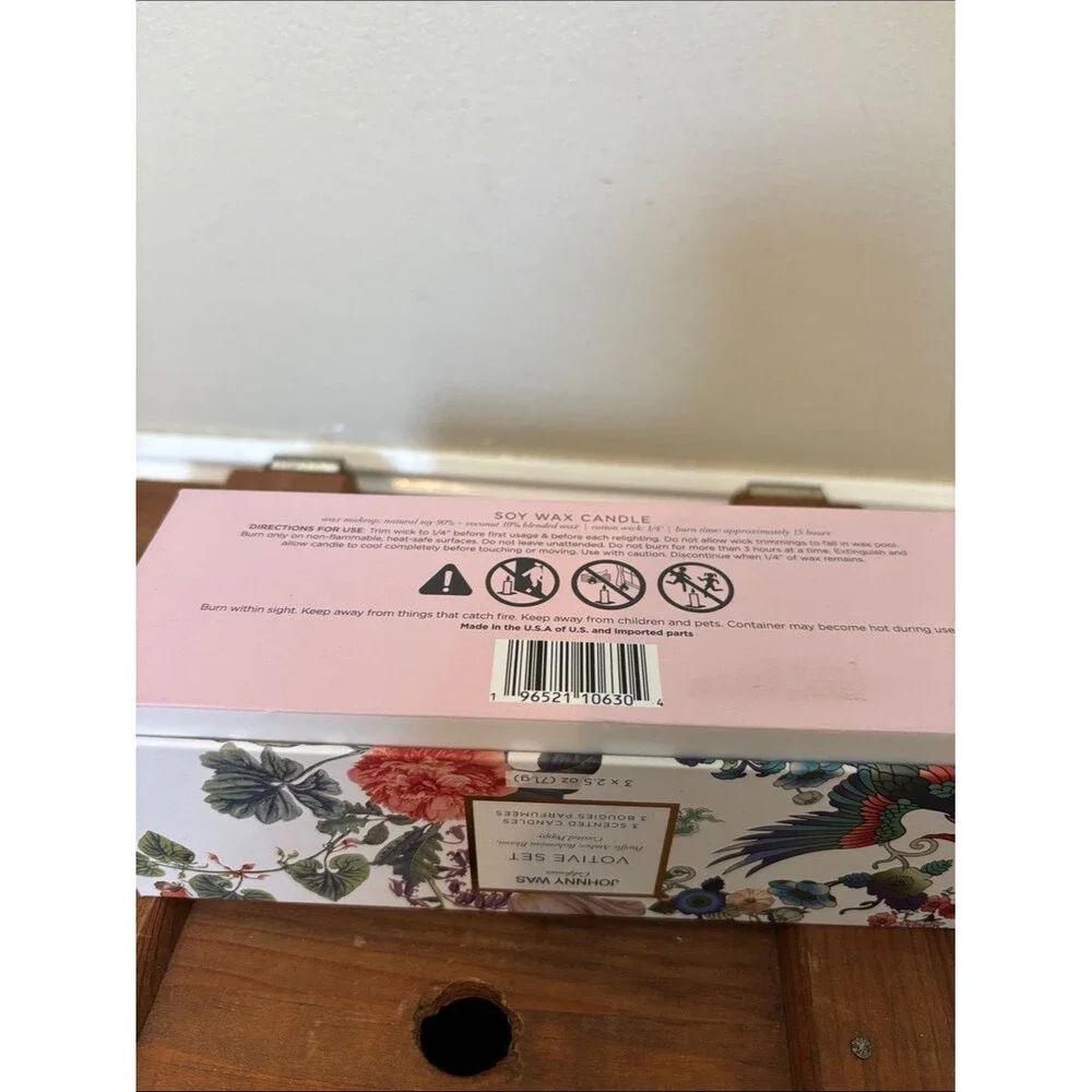 NEW Johnny Was Floral Votive Candle Trio - White with Botanical Box
